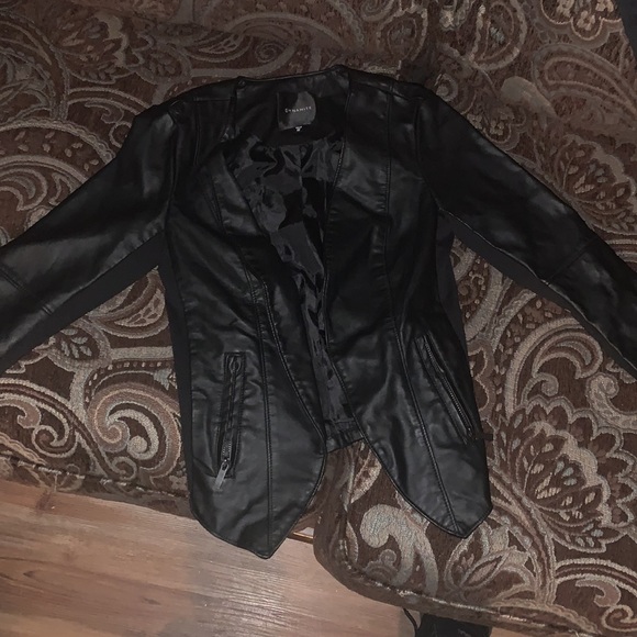 Good - Picture 3 of 4